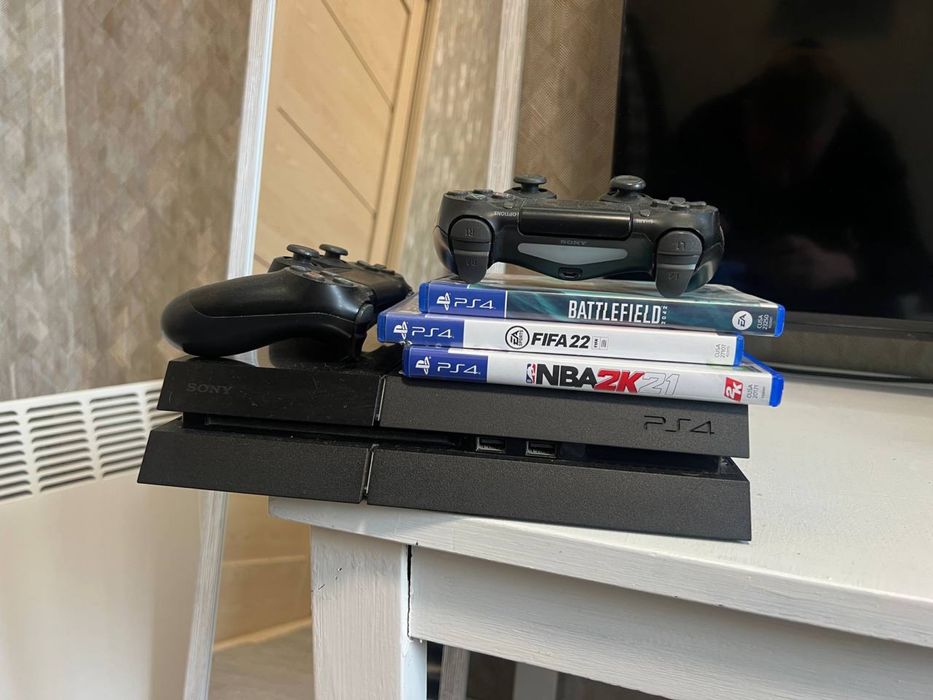 PlayStation 4 500 gb