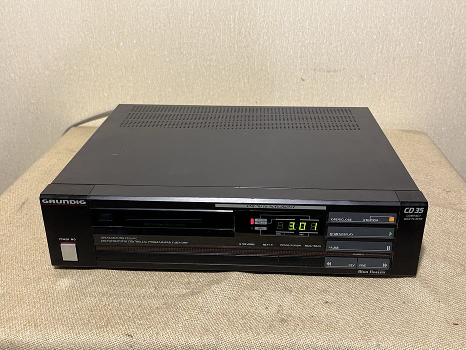 Аудиофильский CD-проигрыватель PHILIPS/GRUNDIG CD35 2х TDA1540P /CDM-2