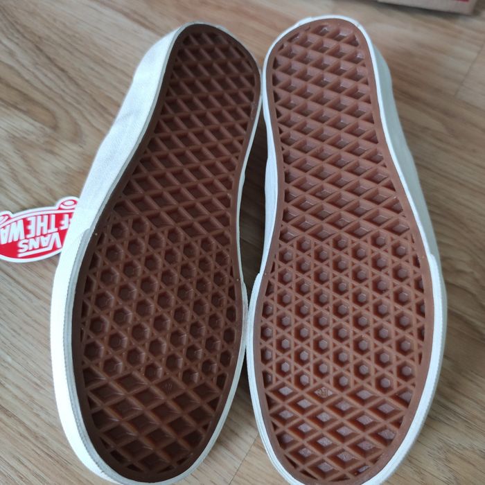 Złote skórzane Vans 36 slip on Gold dots