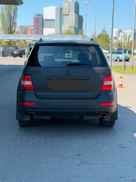 Mercedes-Bens Ml 500