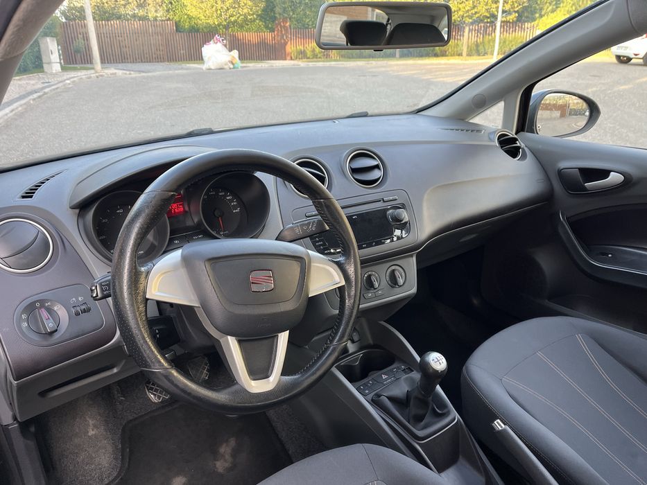 Seat Ibiza 1.6 tdi foto 5