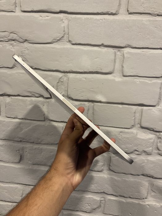 iPad Air M1 64gb