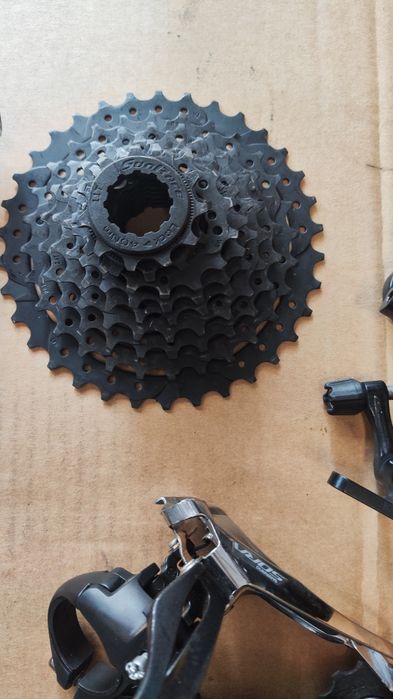 Grupa Gravel szosa Shimano Sora R300  tarczowy