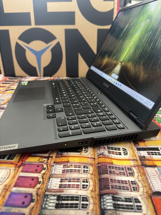 Lenovo Legion 5 15IMH05 i7 10750H 512gb SSD 16gb RAM GTX 1650ti