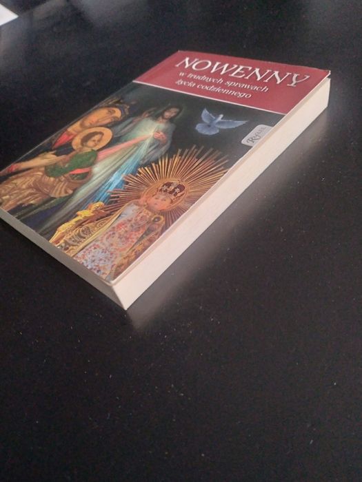 Nowenny w trudnych sprawach życia codziennego- praca zbiorowa