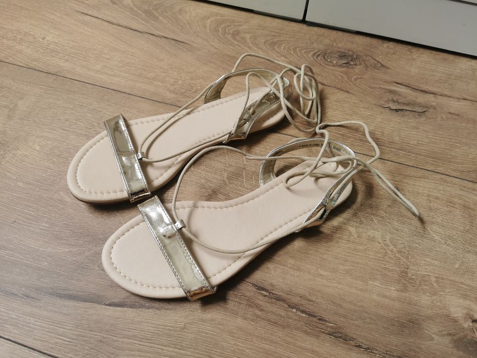 Nowe piękne złote Sandałki ASOS rozm. 39 dł wkładki 25cm