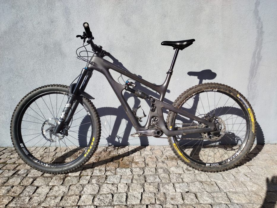 Bicicleta enduro