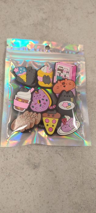 Przypinki do Crocs Pusheen 10 szt