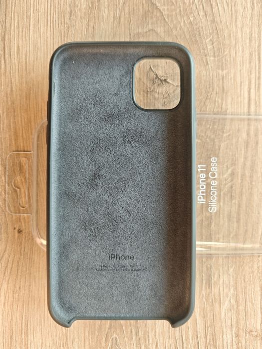 Silikonowe etui Apple iPhone 11 Silicone Case - czarne