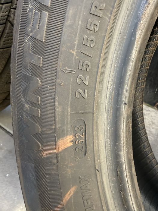 225 55 r 17 пара стан нових