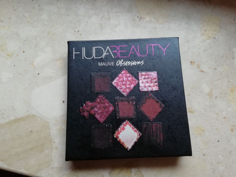 Huda beauty paleta