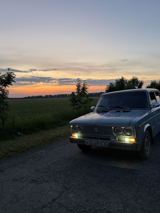 Машина ваз 2106