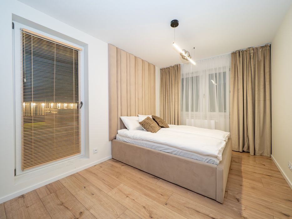 Sky Jagodno- apartament z jacuzzi na doby.