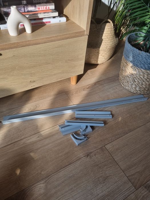 Żaluzja, roleta meblowa! Szara Rehau!