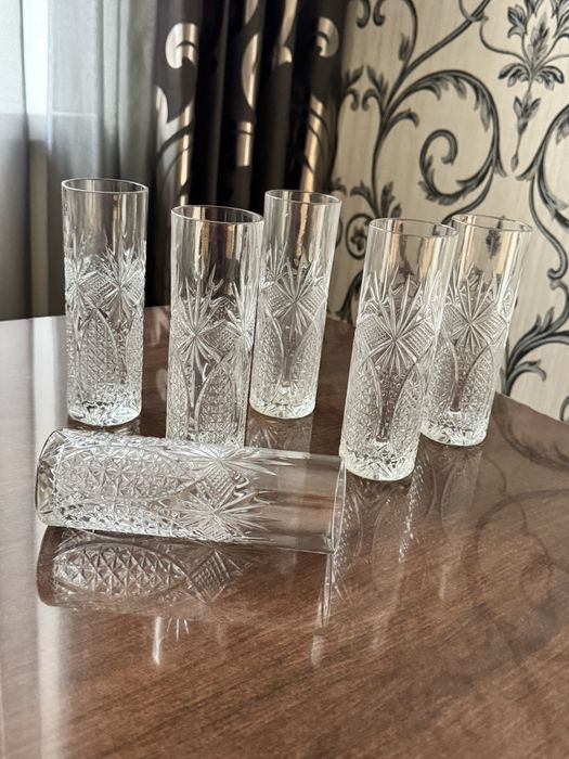 Стаканы хрустальные высокие