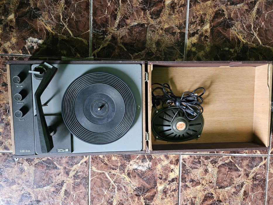 Gramofon Unitra PRL