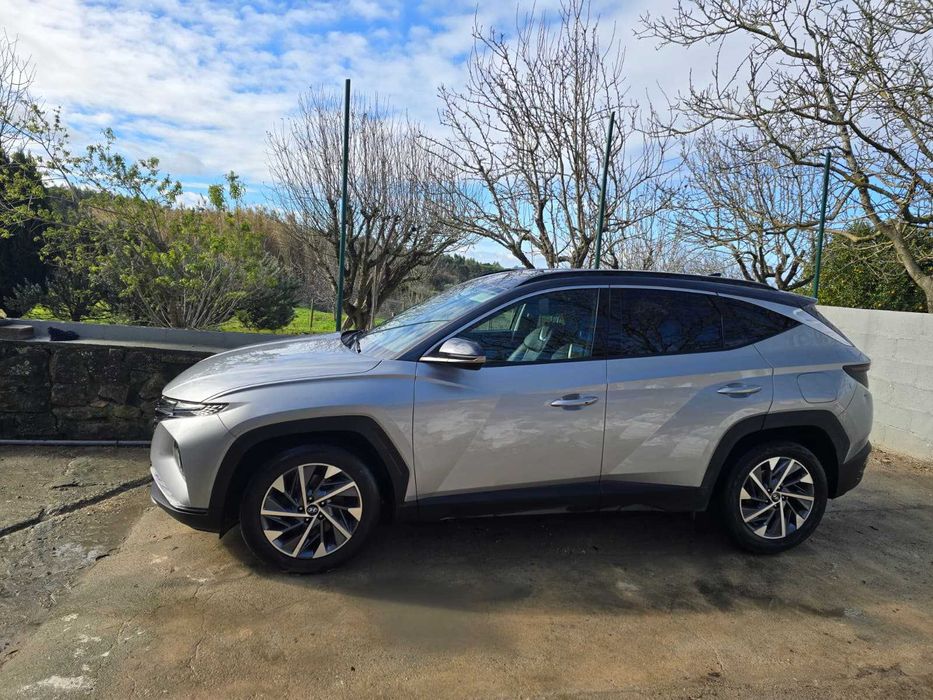 Hyundai Tucson 1.6 T-GDi Vanguard c/Garantia 2029 Carro Nacional