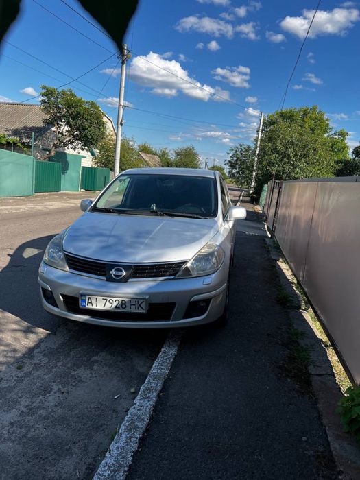 Продам Nissan Tiida