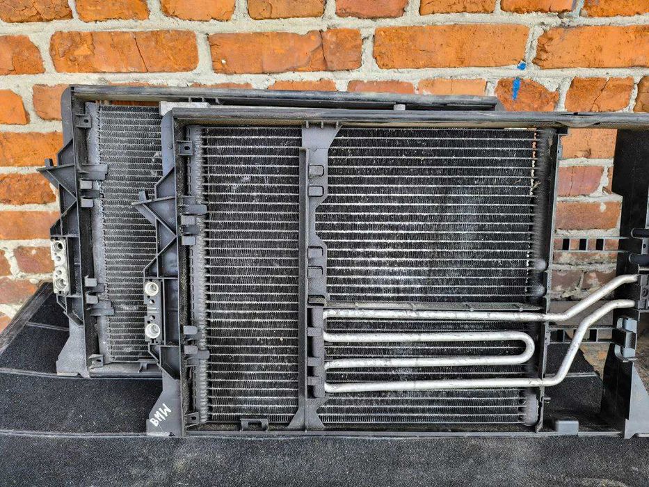 Радіатор BMW E38 M62 4.4L 1436456 1995-1998