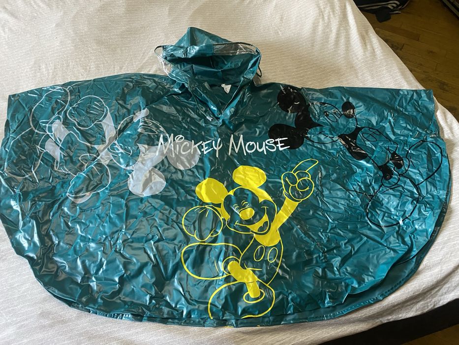 Детский дождевик с Микки Маусом