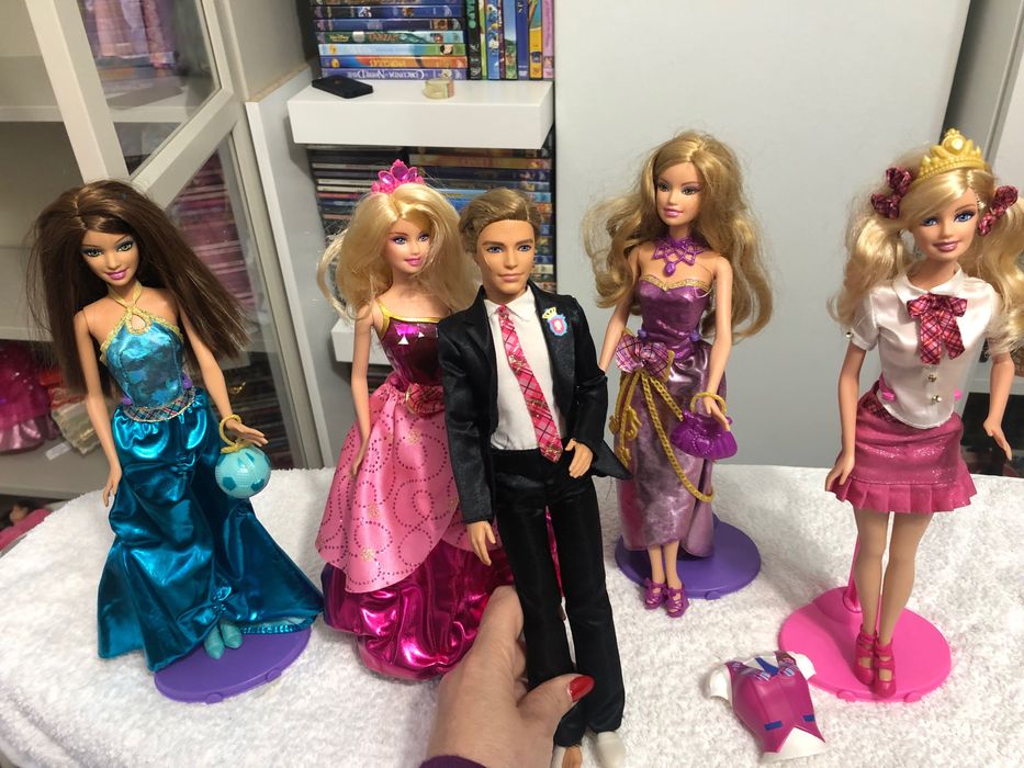 Barbies dos filmes raras e em ótimo estado