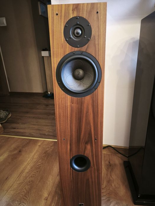 Studio 16hz Aries Reference