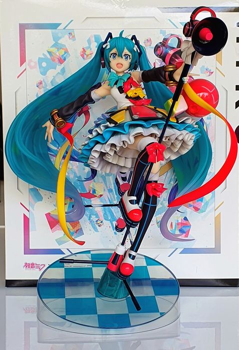 Figurka Hatsune Miku Magical Mirai 2018 1/7 FuRyu scale