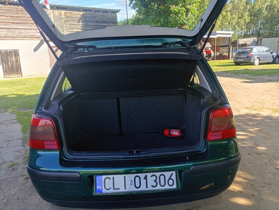 Sprzedam ładnego Golfa 4