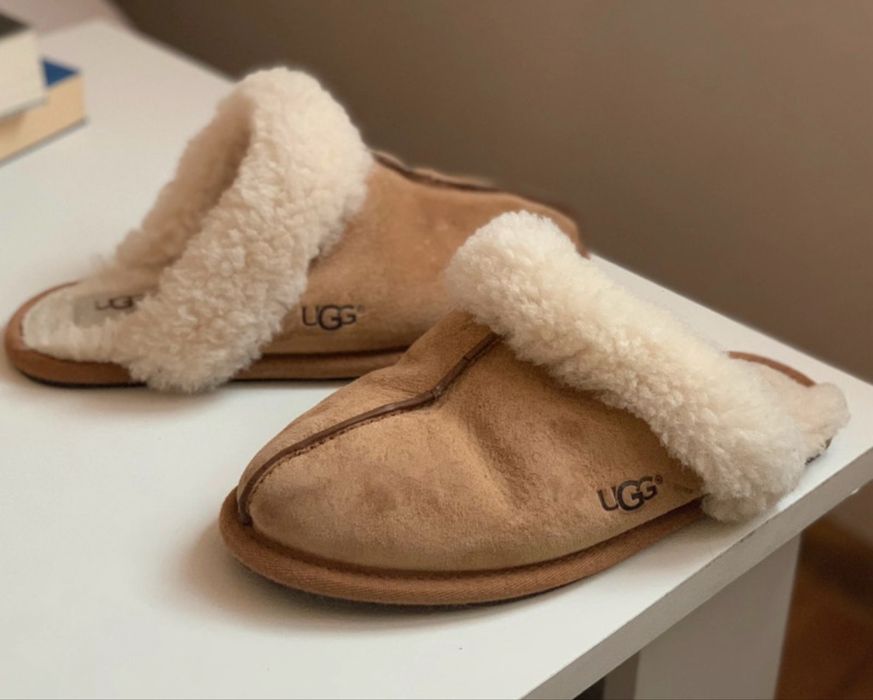 UGG Scuffette II kapcie ocieplane wełną owczą r.37