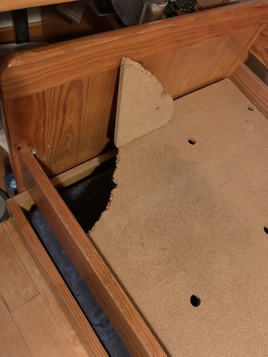 Cama dupla com cama de gaveta