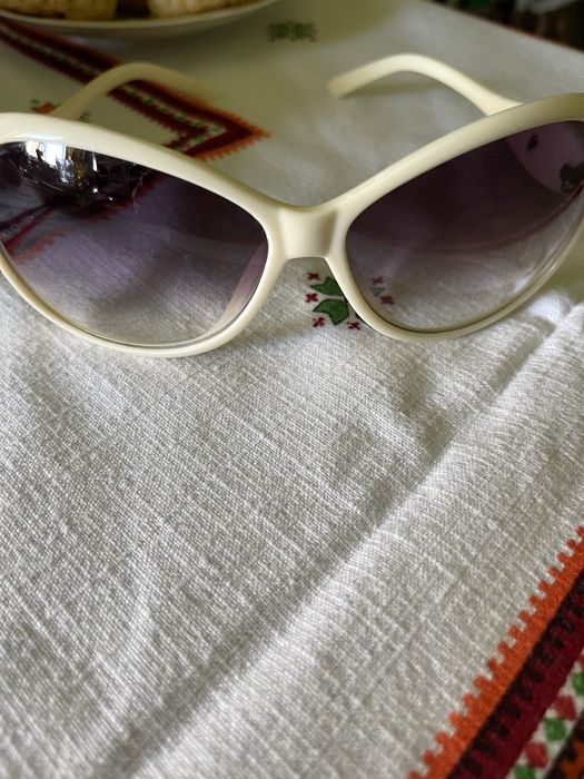 Окуляри жіночі білі