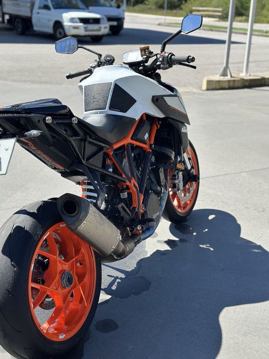 KTM Super Duke 1290 R