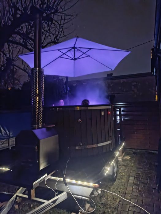 Balia, jakuzzi, wynajem okazjonalny, bania, spa, impreza, wypoczynek,