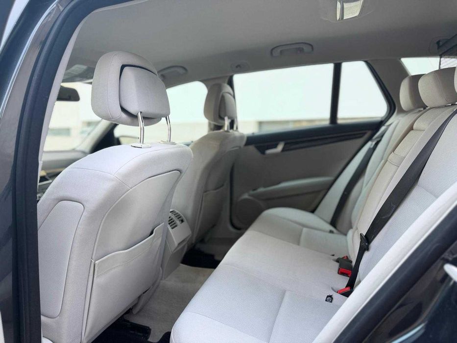 MERCEDES - BENZ C 220 CDI