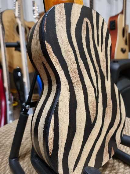 Mahalo ZEBRA MA1ZE ART II ukulele sopranowe + pokrowiec MA-1 ZE