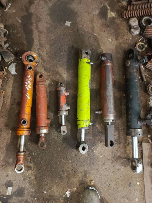Продам гідроциліндр різних розмірів