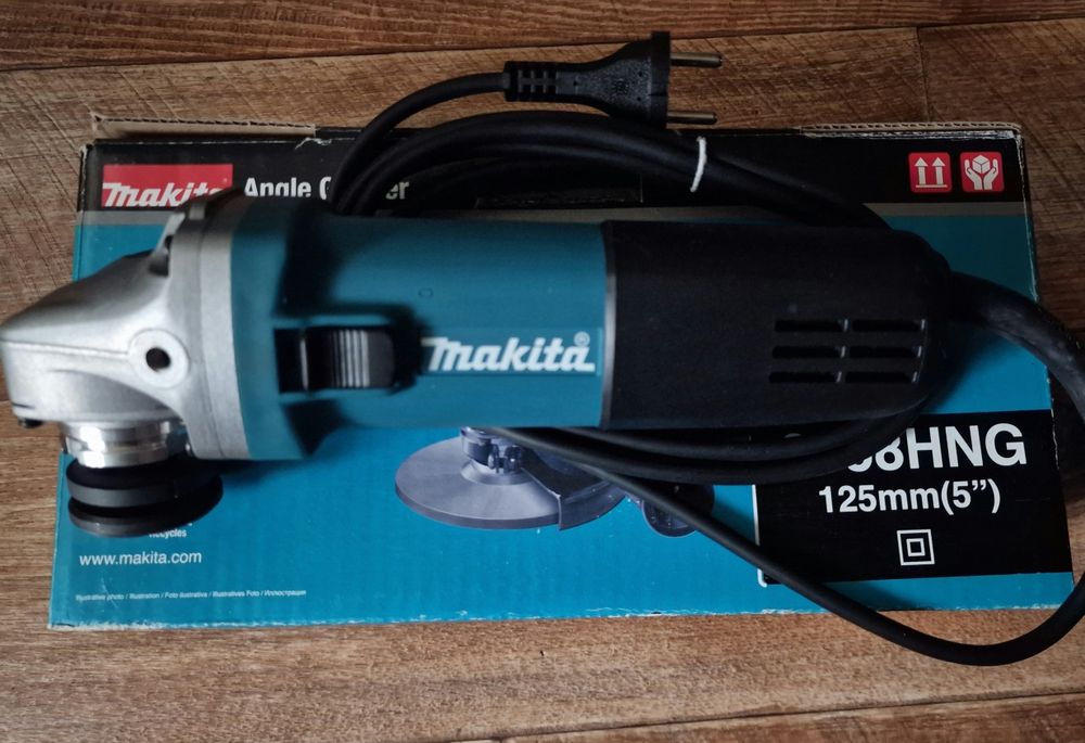 Makita 9558HNG кутова шліфмашина