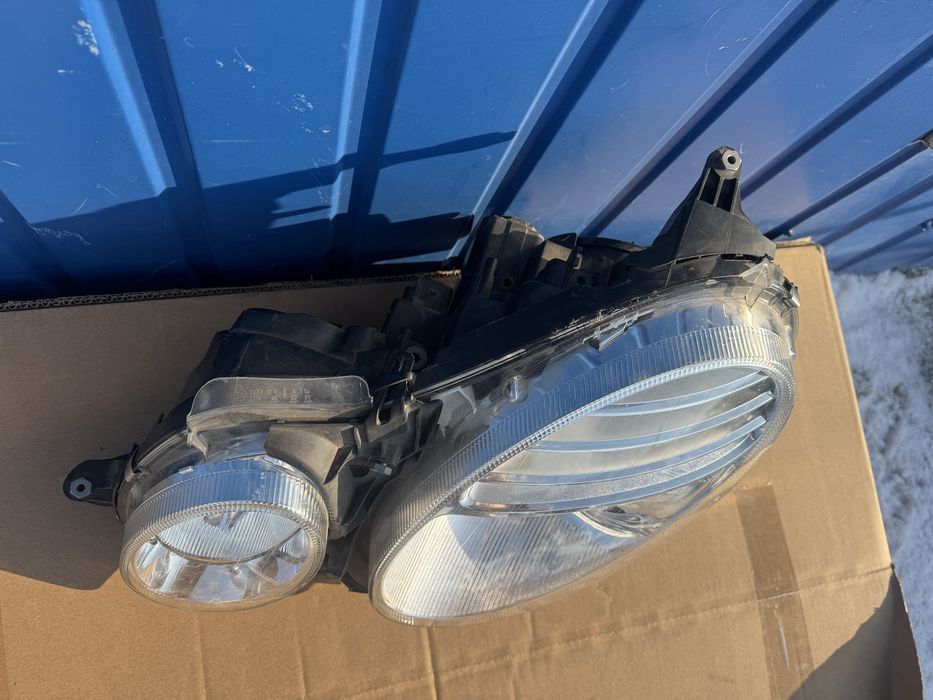 Фара ліва ксенон Mercedes W211 рестайл