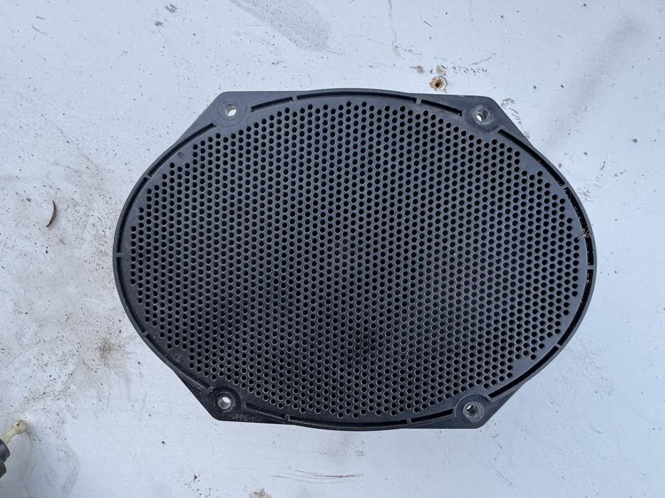 Colunas kenwood ford focus