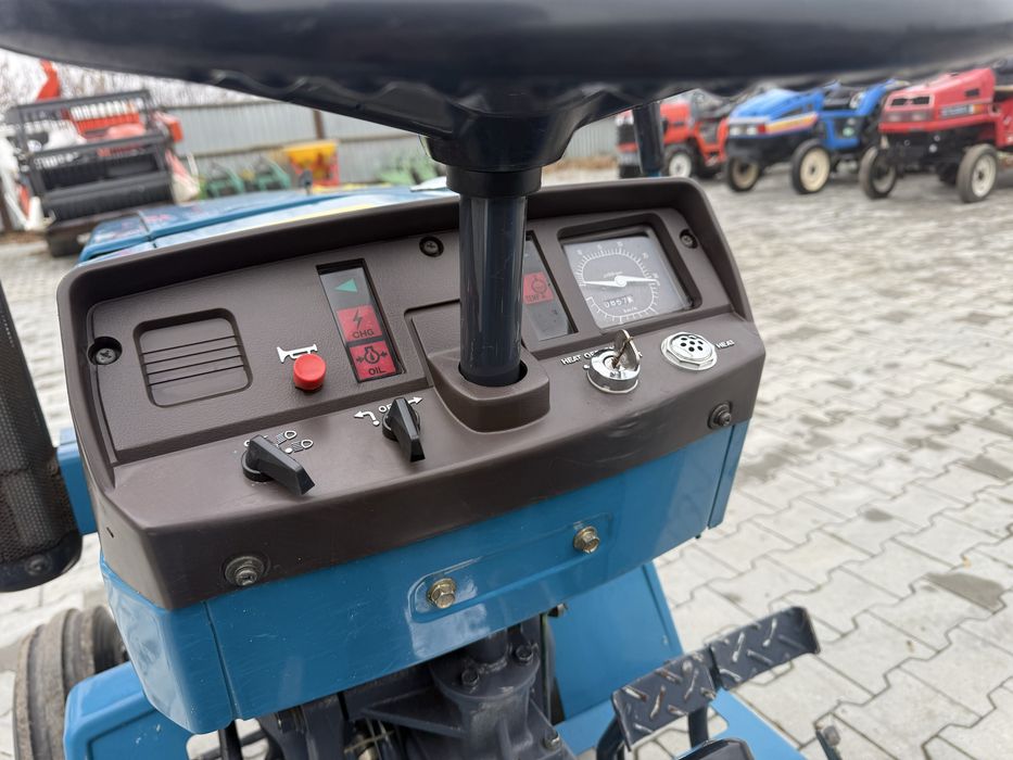 Японський трактор Mitsubishi MT1601