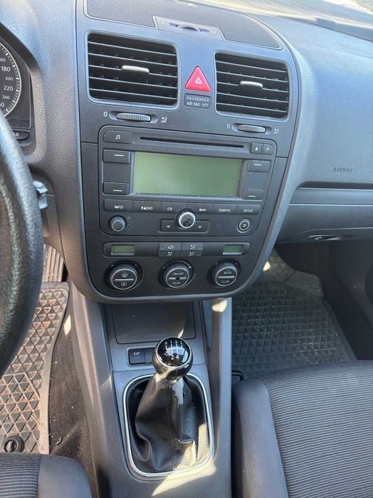 VW GOLF V*1.9TDI 105KM*BKC*5dr*Klimatronik*oryg. przebieg*z Niemiec