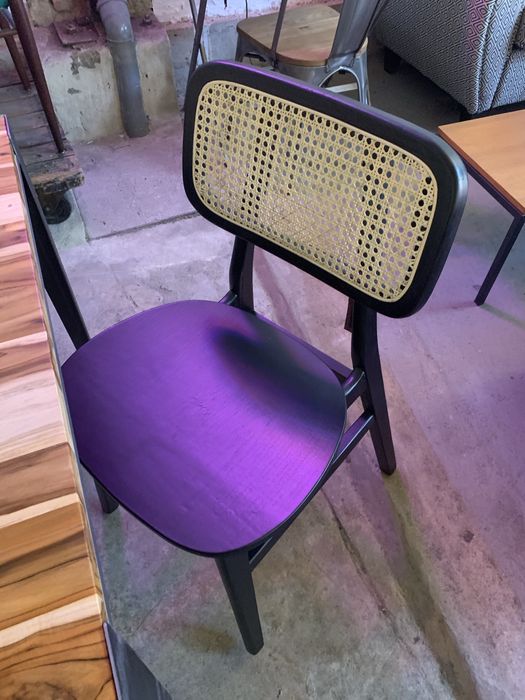 Cadeira costas em palhinha