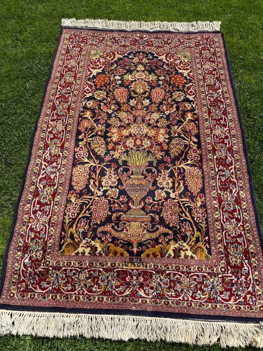 Kaszmirowy z 1979 r. tkany dywan perski Iran Goum 200x120 gal. 12 tys