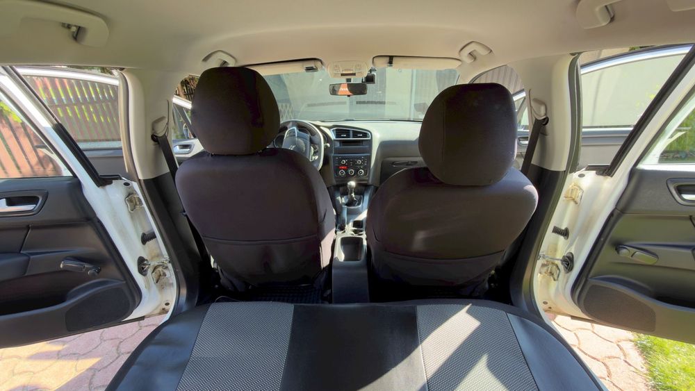 Citroën C4 Citroen C4 biały diesel 2014r
