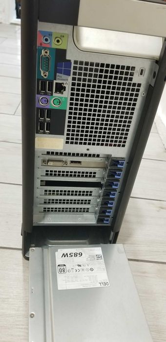 Робоча станція Dell Precision T3610 /E5-1620 /16Gb//500 Gb