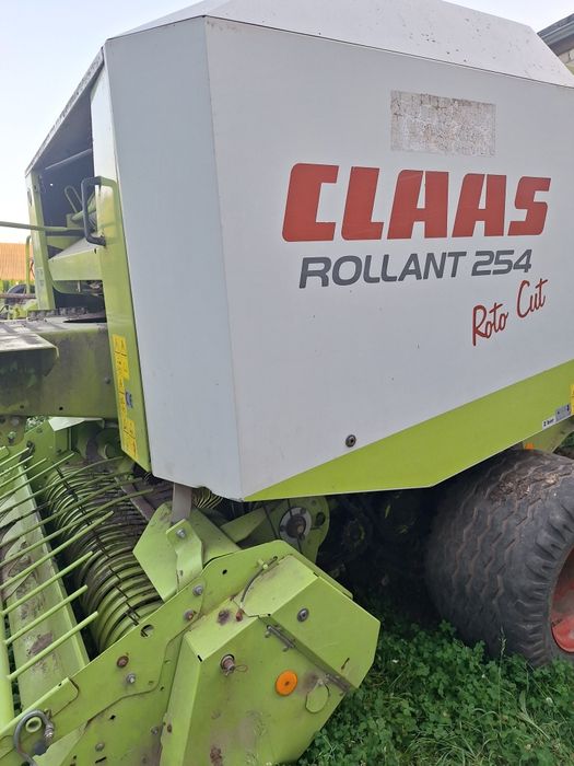 Прес- подборщик Пресс-підбирач John Deere  Claas 
Deere 332, 332а Джон Дір