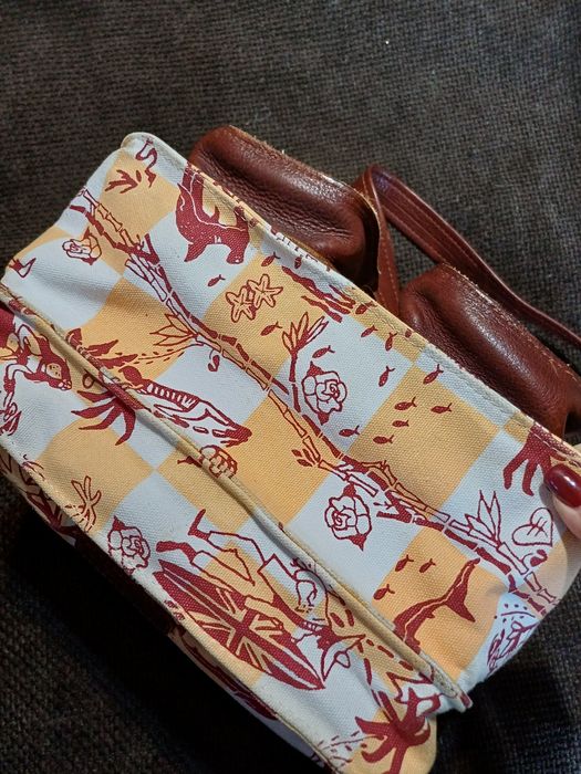 Сумка Dr.Martens Agyness Deyn   кожа