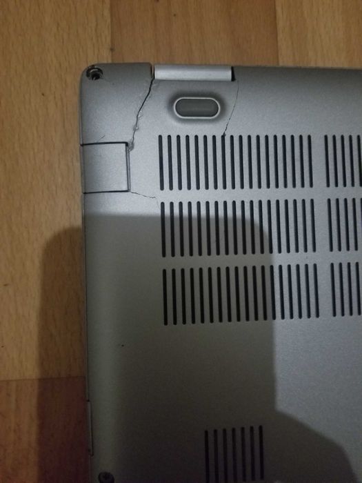 Dell 5410 intel i5-10210U, 8GB, SSD 128