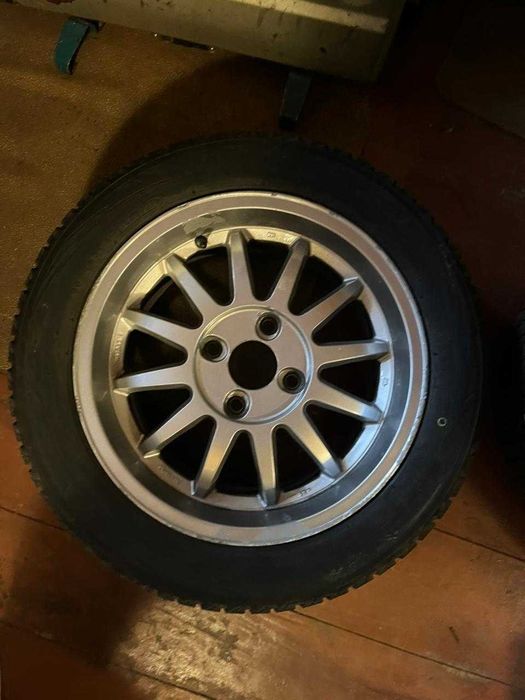 Продам диски разом із гумою 185/60 R 15 Ford fiesta або окремо
