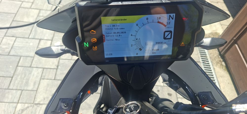 Ktm adventure 390 rok 2022, 4000km
